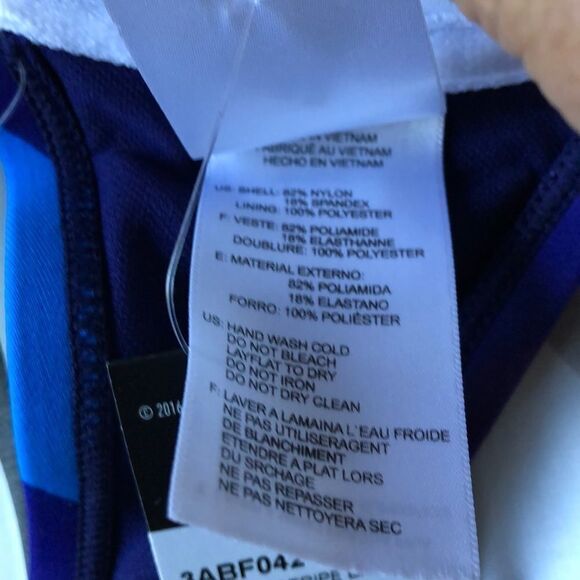 Adidas Overlay Stripe Bandeau Size XL. NWT - Picture 6 of 6